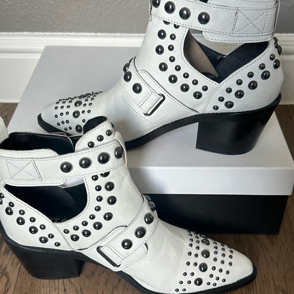 Kurt Geiger Sybil White Studded Ankle Boots - Picture 2 of 9